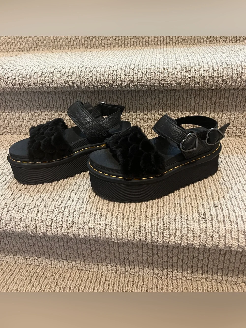 Dr. Martens Voss Quad Platform Sandals - Sz 7